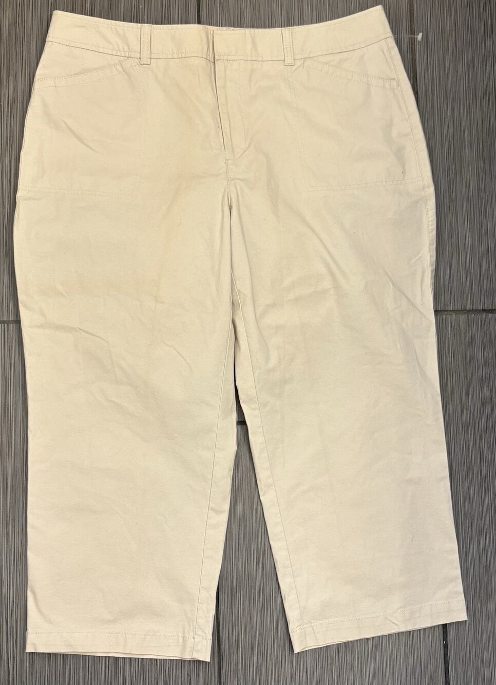 Dockers Stretch Cropped Pants Women’s Size 16 Beige Item#909816